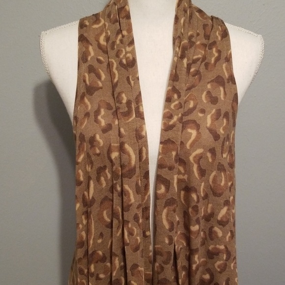 Plus - Animal Print Open Front Cardigan/Kimono - Picture 4 of 7